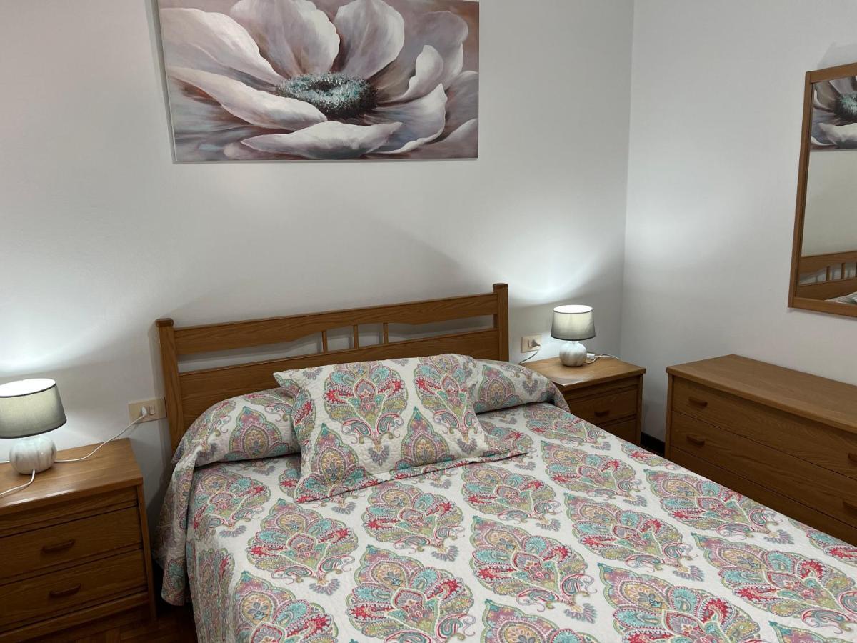 Apartamentos Playa De La Concha Porto de Espasante Exteriör bild