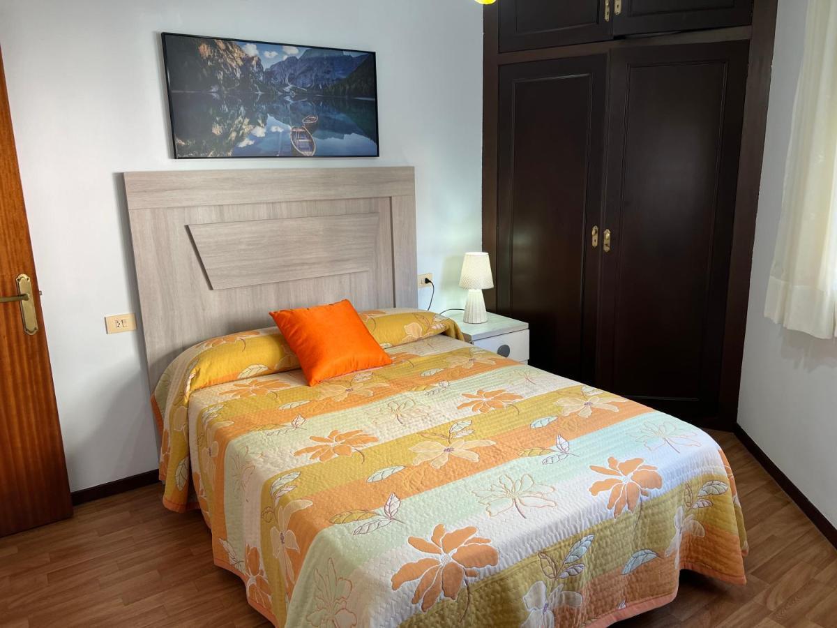 Apartamentos Playa De La Concha Porto de Espasante Exteriör bild